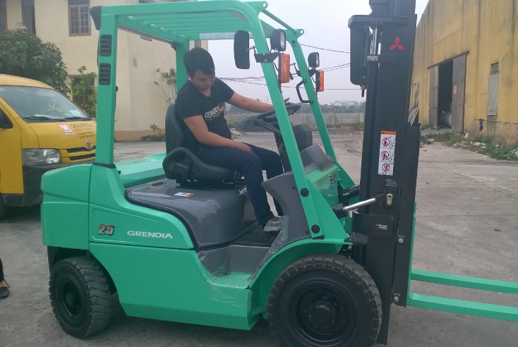 cach-do-xe-nang-an-toan-1